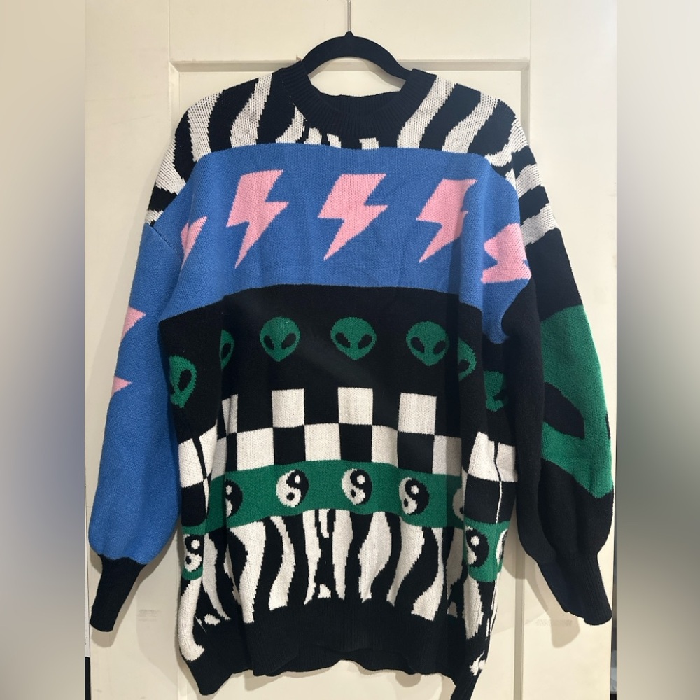Dresses in Lala Oversized Pattern Sweater